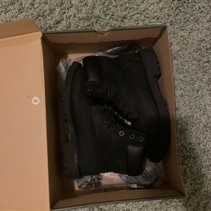 MEN'S 6-INCH PREMIUM WATERPROOF BOOTS